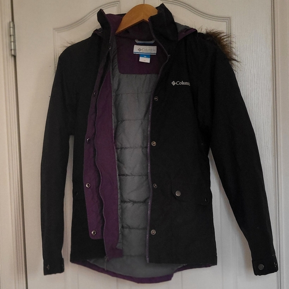 Columbia Black Faux Fur Jacket - Picture 5 of 6